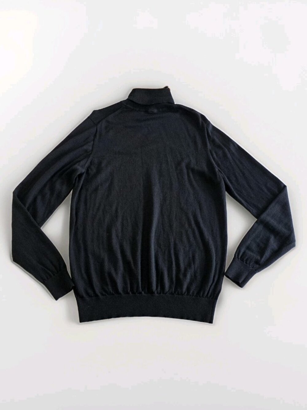 Uniqlo Wool Turtleneck Sweater Men L Black LS Minimalist Polished Versatile Goth